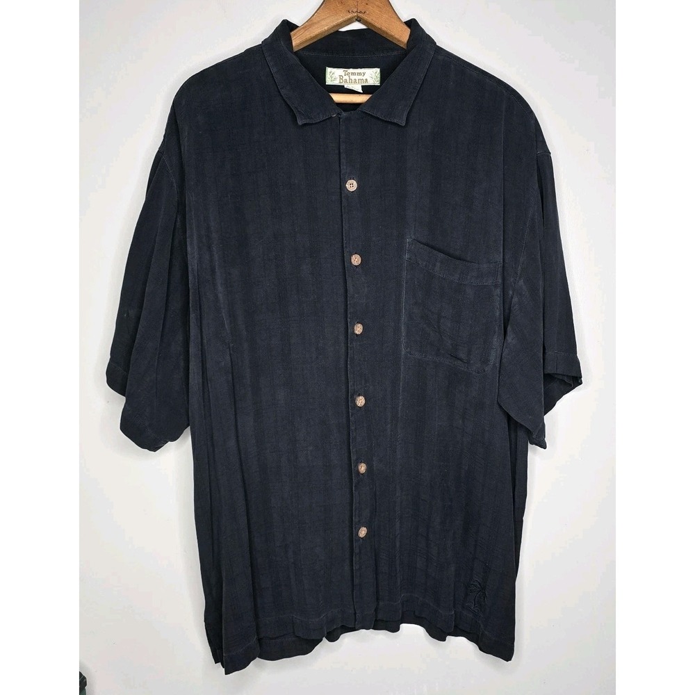 Tommy Bahama 100% Silk Button Down Shirt Men's XL Black Hawaiian Resort
